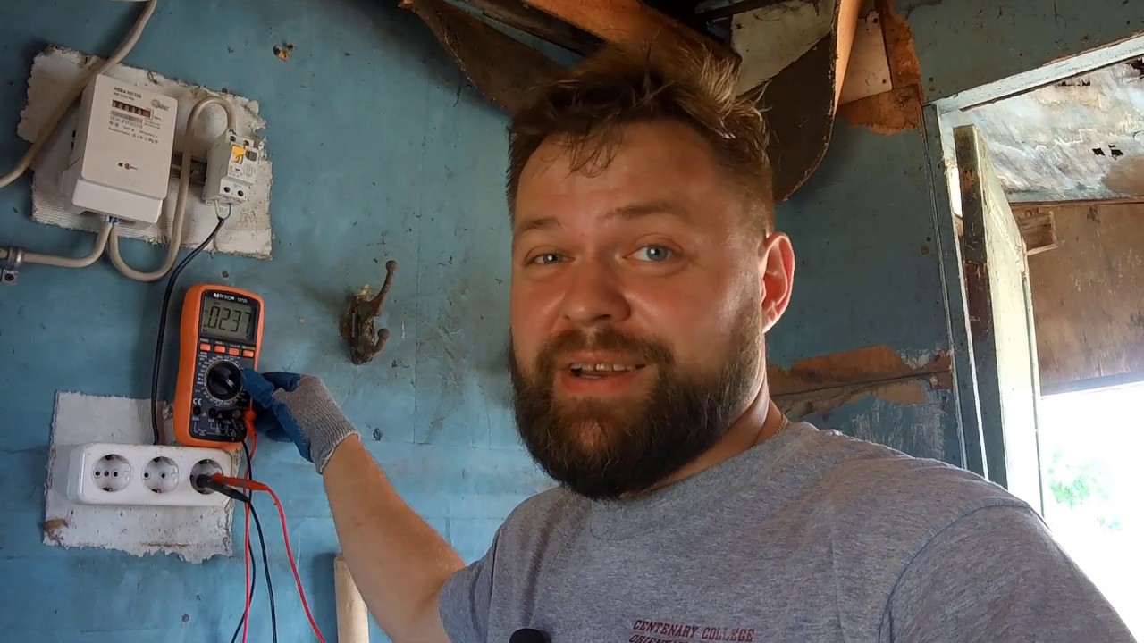 Как я делал электричество на даче. не повторять!!! пусть делает ...