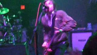 Family System (live) - Chevelle