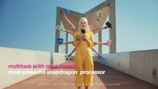 Lenovo moto z² Force with moto mods Official Video