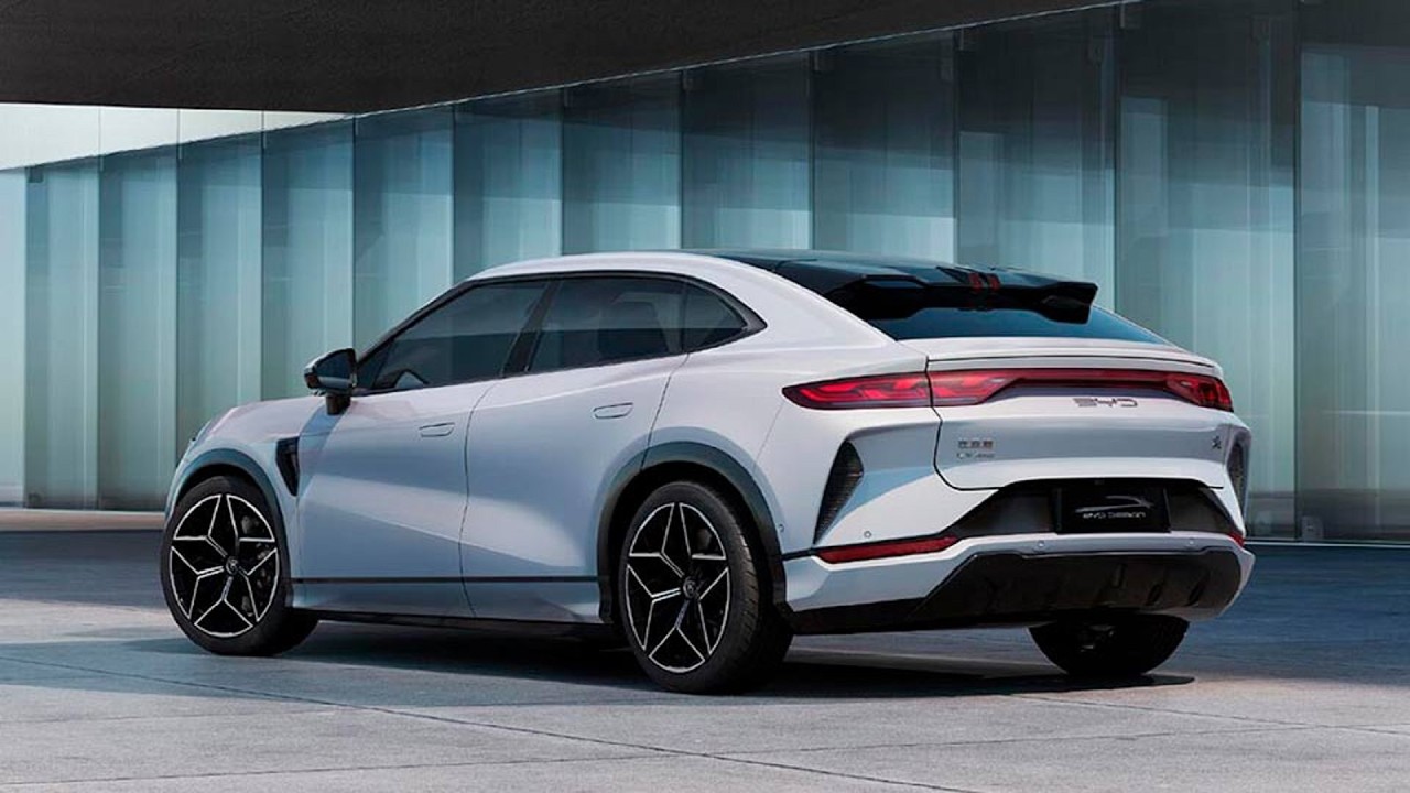 BYD llega a Alcalá: así es el nuevo concesionario