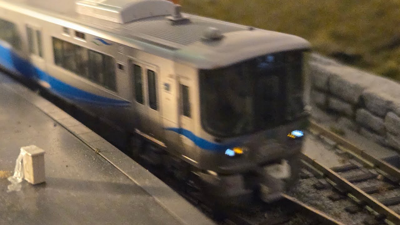 Silver Trains 2. DMUs KiHa... EMU/Hybrid various compositions, Chases... N scale compositions etc...