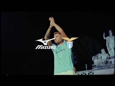 S.S. Lazio x Mizuno | 2022/2023 Kit Reveal at Piazza del Popolo, Rome | Football