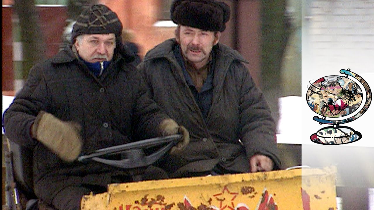 Inside Russia's Difficult Transition to Capitalism (2015)