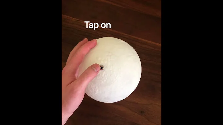Moon Lamp Product Video