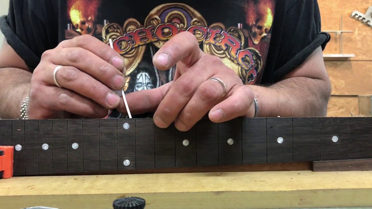 Building a Step Sister guitar: Preparing the Fretboard