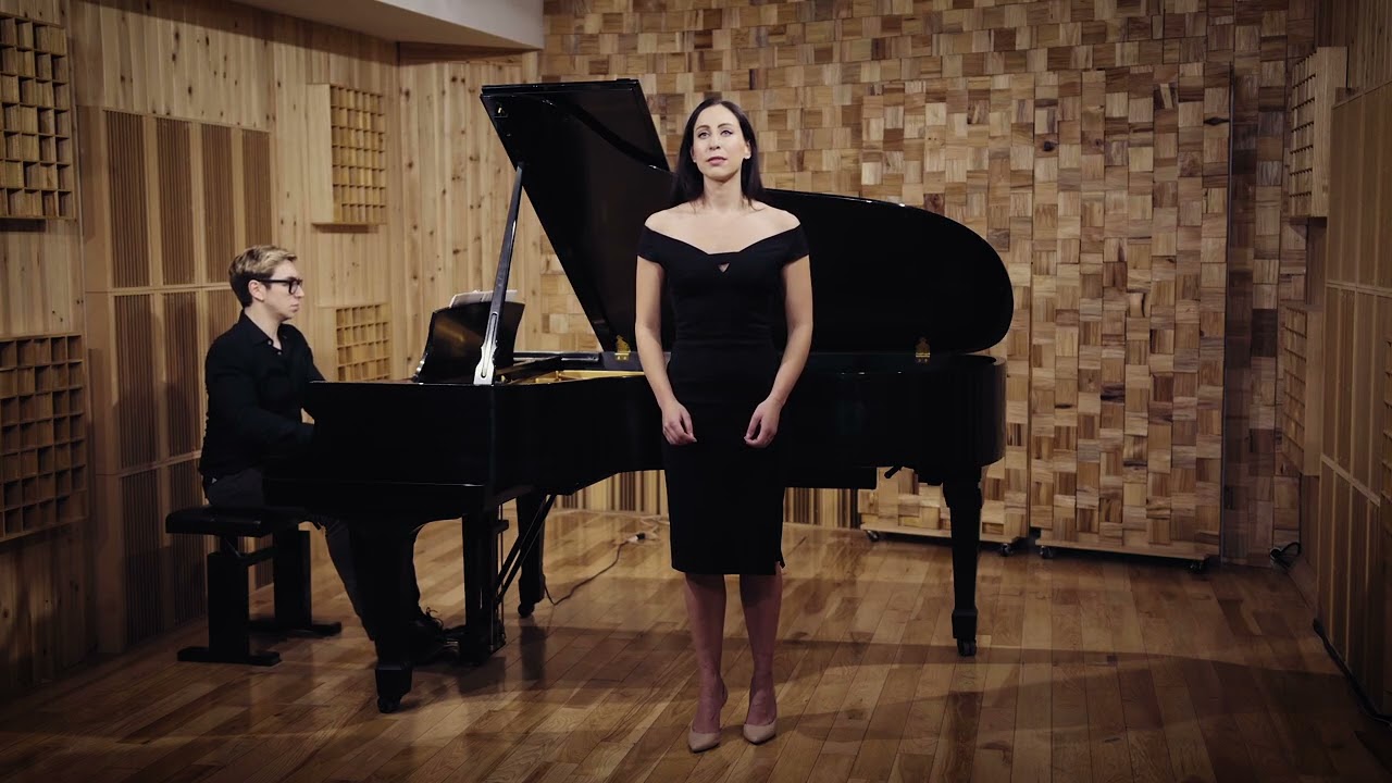 Presentation of the Rose - Elizabeth Sutphen, soprano