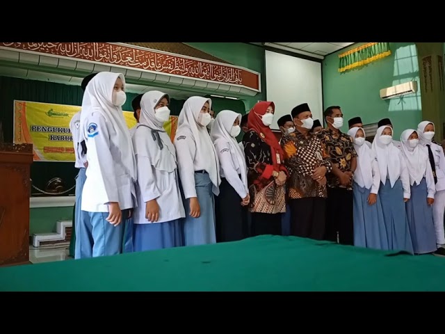 Vokasi Esfanaba-Rohis dan Moderasi Beragama class=