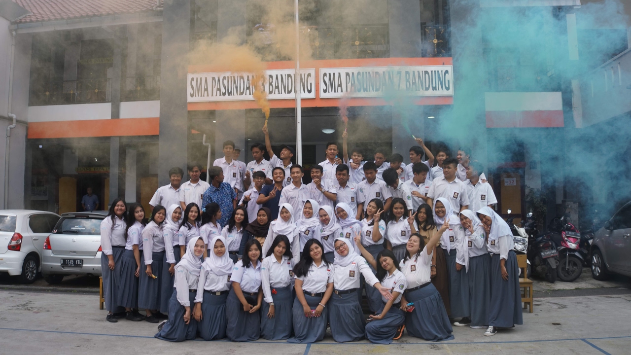 Live Streaming SMA PASUNDAN 7 BANDUNG YouTube Live Streaming SMA PASUNDAN 7 BANDUNG YouTube