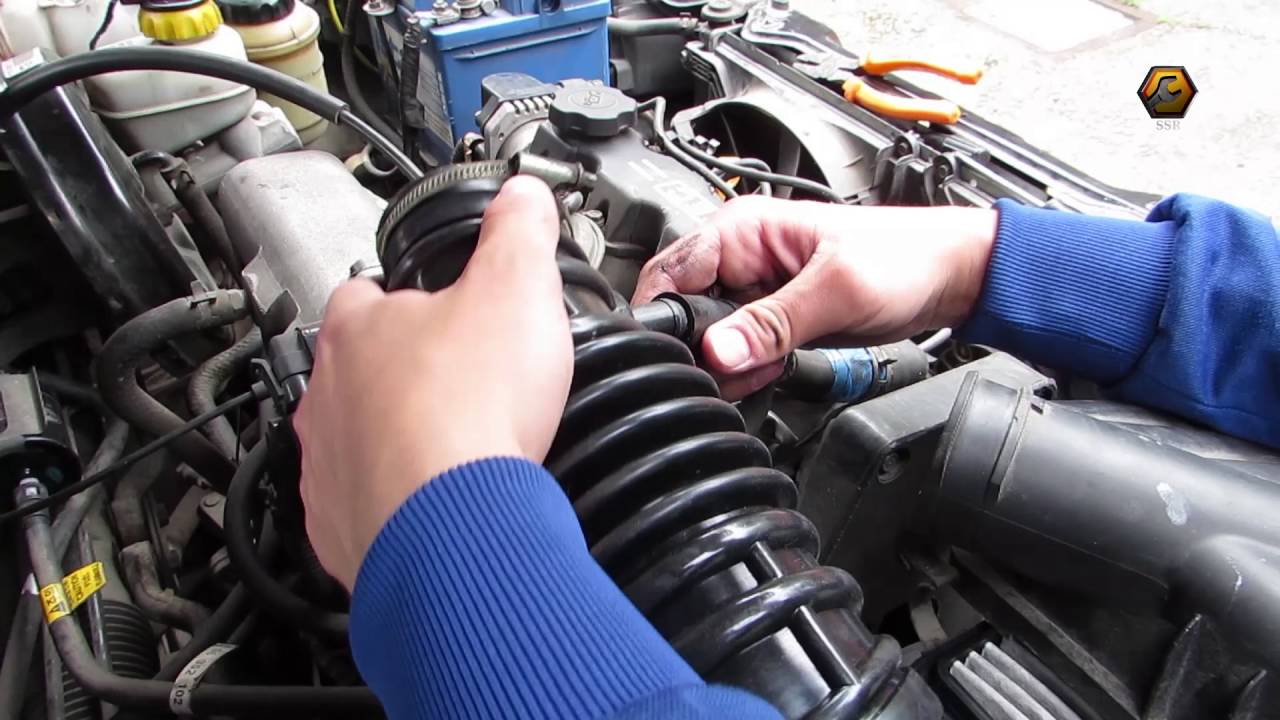 Замена патрубка воздушного фильтра (гофры) на Ланос ( Lanos replacement ...