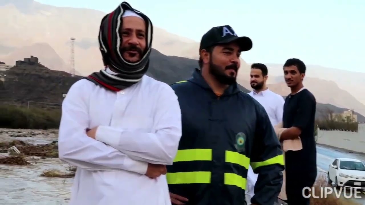 امطار اليوم الجمعه تهامة الباحه وادي ثمران وضواحيها ٢٨/٩/١٤٤٣.فضلآ ارجوالاشتراك.مشاهده ممتعه