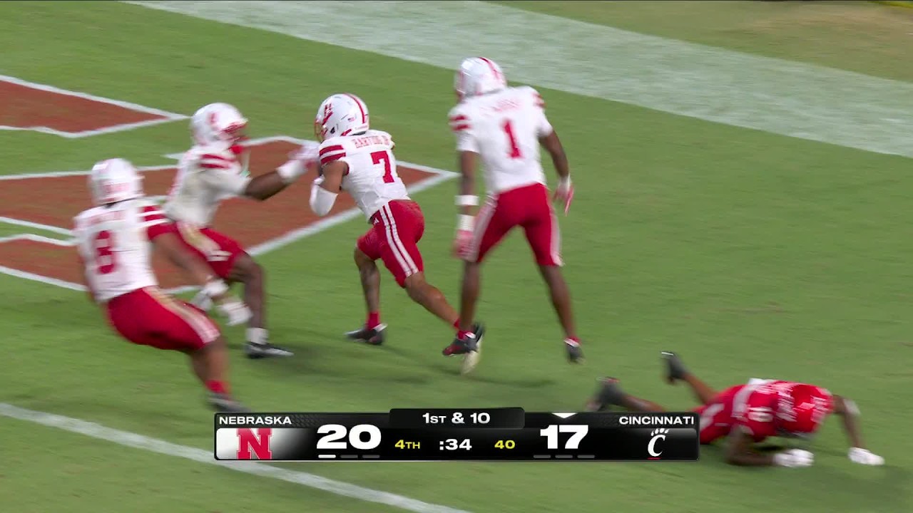 Победный рывок «Цинциннати Беаркэтс» ПРЕРВАН перехватом «Небраски» | ESPN College Football