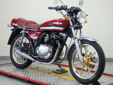 38405 KAWASAKI Z250FT Exhaust Sound / Walk Around - YouTube