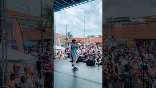 Carnavales el la calle 8 Miami “BÉSAME” #besame #reggaeton #musica #music #carnavales2024