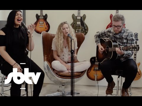 Joss Stone  Stuck On You (Acoustic) - A64 [S9.EP46]: SBTV 