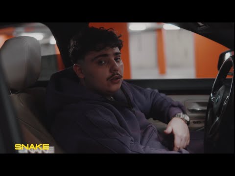 Nadhif Basalamah (with Aziz Harun \u0026 Aisha Retno) - kota ini tak sama tanpamu (Official Lyric Video)