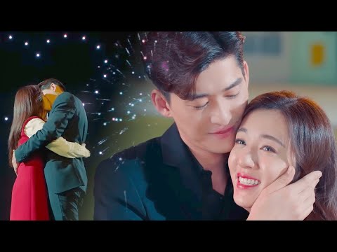 أخير ا أغرق مديرته بحب شديد وأعطاها قبلة قوية مقطع من مسلسل السادة المحترمون 