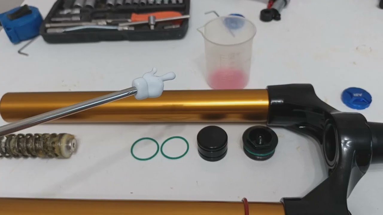 Быстрый обзор китайской копии fox - bucklos 38