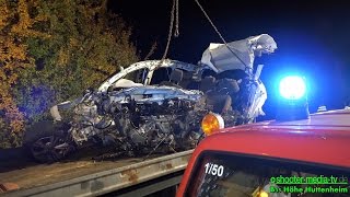 HEFTIGER EINSATZ: PKW contra LKW - [TÖDLICHER UNFALL] - LKW fängt Feuer + Bergung  [E]