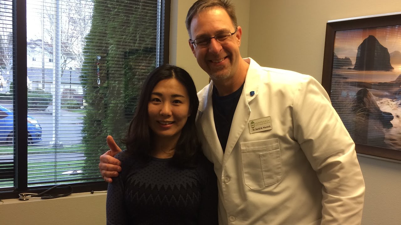 Scared of Cracking "First Time Chiropractic Adjustment Put At Ease" w Dr David Warwick