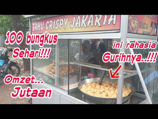 Omzet Jutaan!!! Gurihnya Tahu Crispy Jakarta di Depan Kampus UM Malang | Kuliner Malang #72 class=