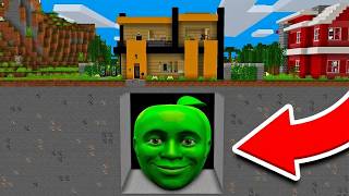 A GIANT SAKADUNG APPLE Appears Under MY HOUSE in MINECRAFT 😱