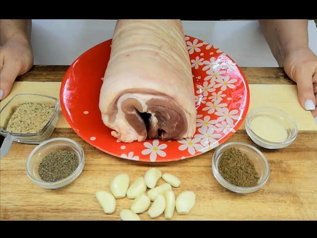 Рулет из свиной брюшины Нашла отличную замену магазинской колбасе (главное купить брюшину помяснее)