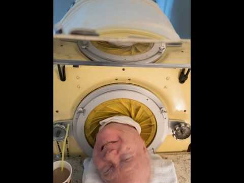 Вся жизнь в барокамере. Последствия полиомиелита