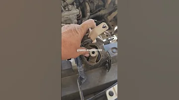 دلیل لرزش تویوتا رافور 