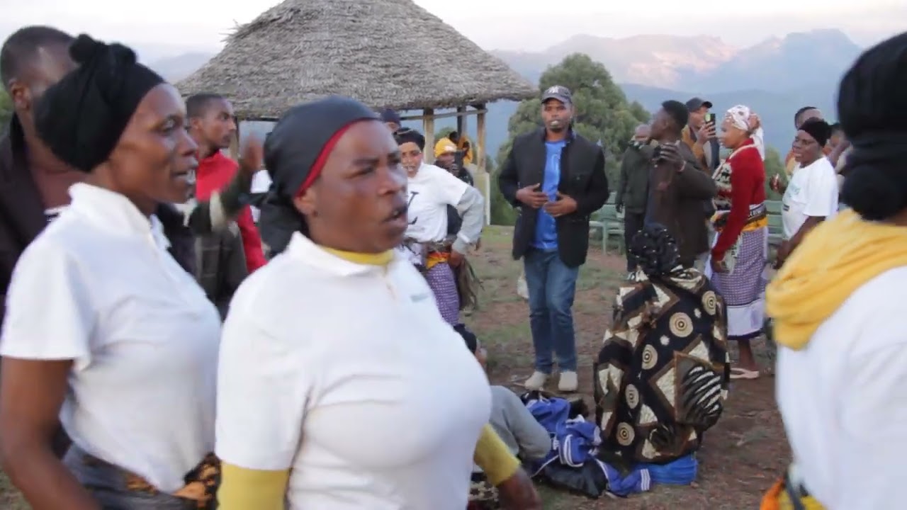 VIVUTIO VYA UTALII WILAYANI LUSHOTO NI VYAKUTOSHA: