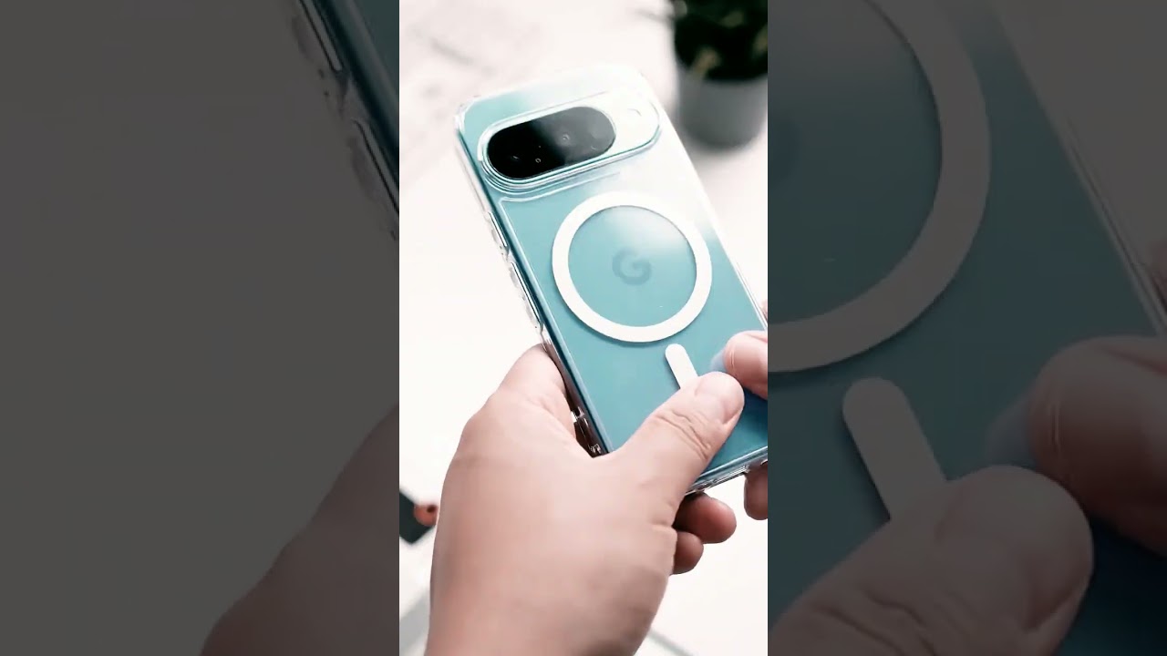 Mobile Video: Google Pixel 10 Unboxing 