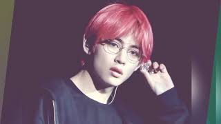 kim taehyung with glasses screenshot 5