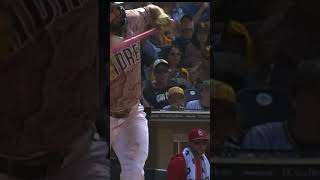 Funcionó los reflejos de Fernando.! #mlb #baseball #jugadaincreible #sports #viral #shorts