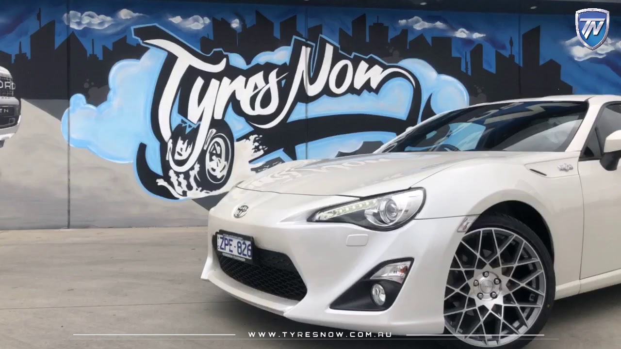 Toyota 86 Review - PDW Velocity Wheels