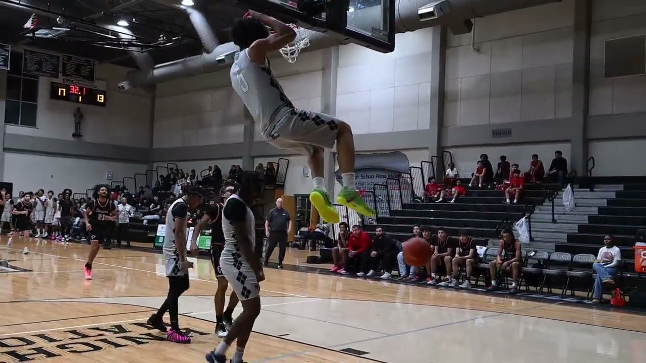 Steele Knight #5 Jayden Cherry with the DUNK!