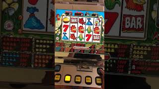 Slot-machine Comma 6A - Gallina 🐔 - Fowl Play Gold screenshot 2