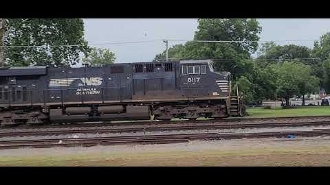 NS 213 Intermodal Greer, SC w/GEVOS ACs & ACe lash up