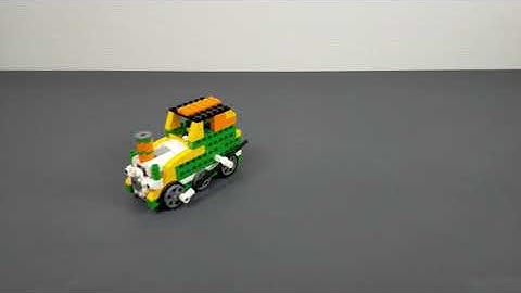 Apitor Robot Q(アピターロボットQ)：ロコモーティブのリモコン操縦