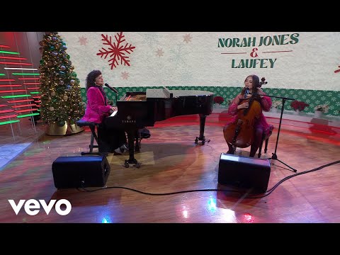Norah Jones, Laufey - Have Yourself a Merry Little Christmas (Live On The Today Show)