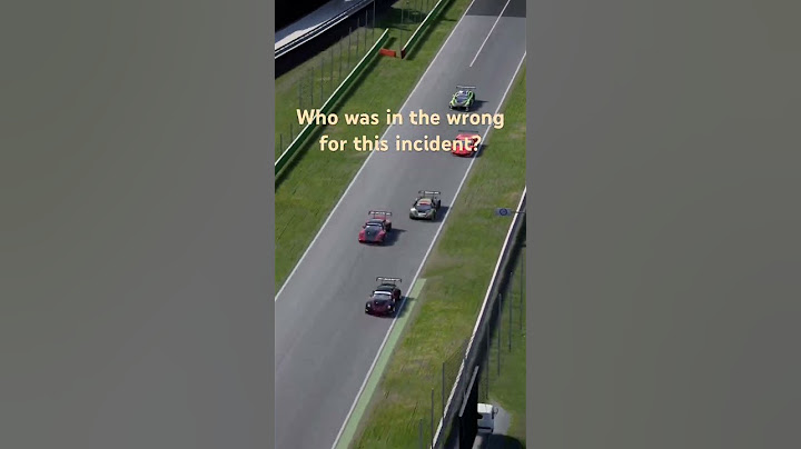 Who was at fault for this incident? #acc #simracing #racing