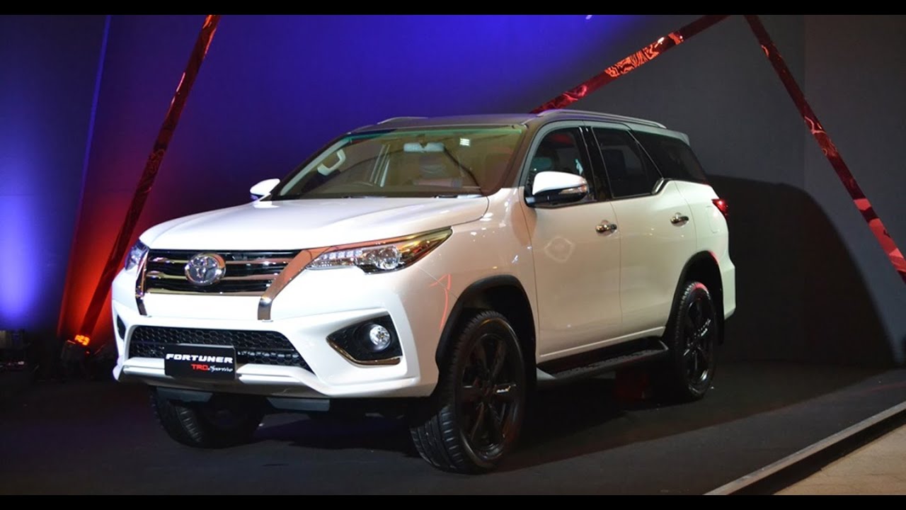 Toyota fortuner trd pro