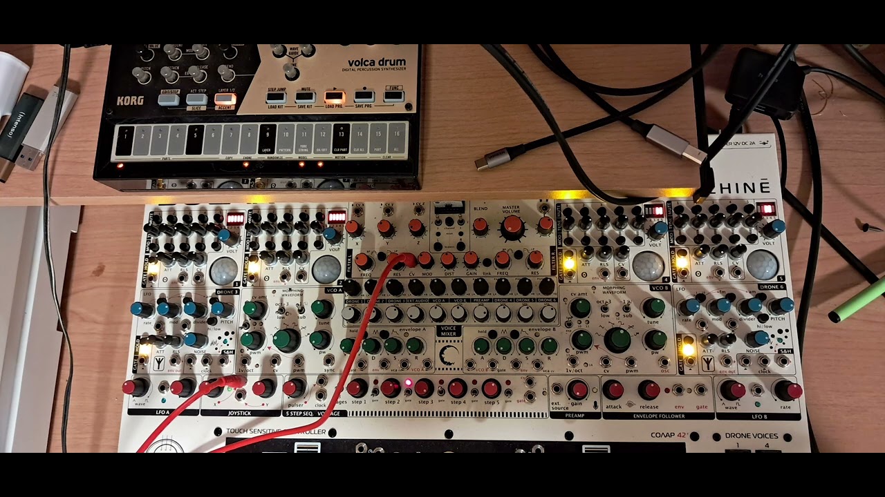 Solar42f and Korg Volca Drum Session: Little Drummer Boy 