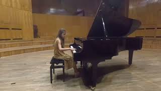 Ana Julie Dorobantu- Bela Bartok -6 Romanian Folk Dances