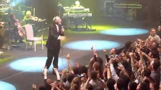 Video thumbnail of "Franco Battiato - Voglio vederti danzare (live, Roma 17/03/2012)"