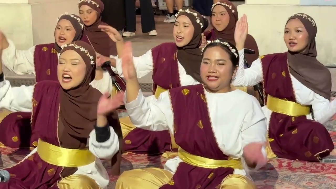 Putri Emily with Seri Thera @ 1 Empress Place