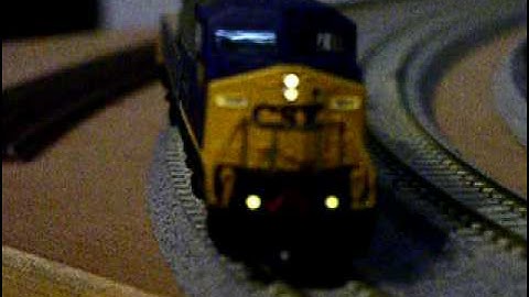 Atlas N-scale Dash 8-40CW with operating ditchlights contrlled by TCS AMD4 decoder