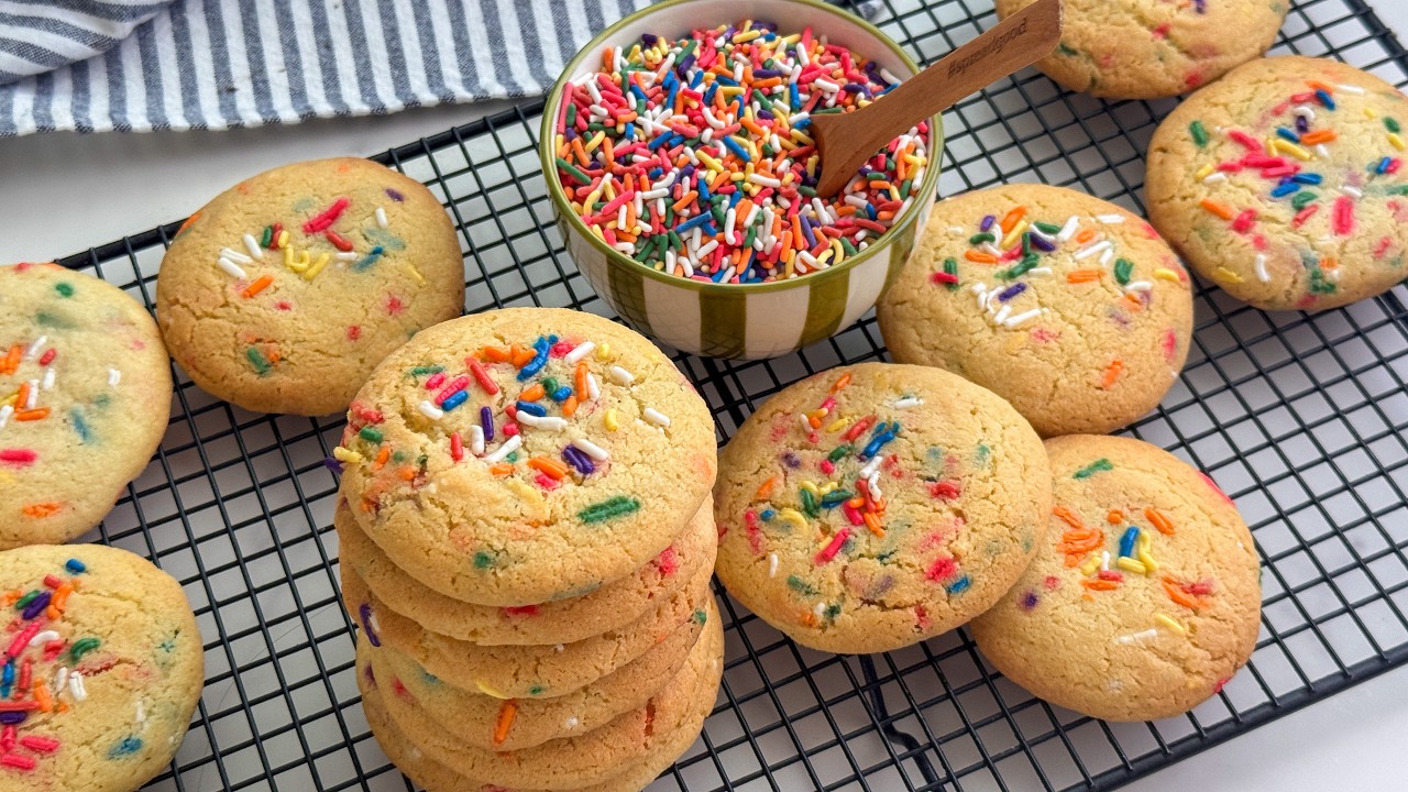 Homemade Funfetti Cookies Recipe - YouTube