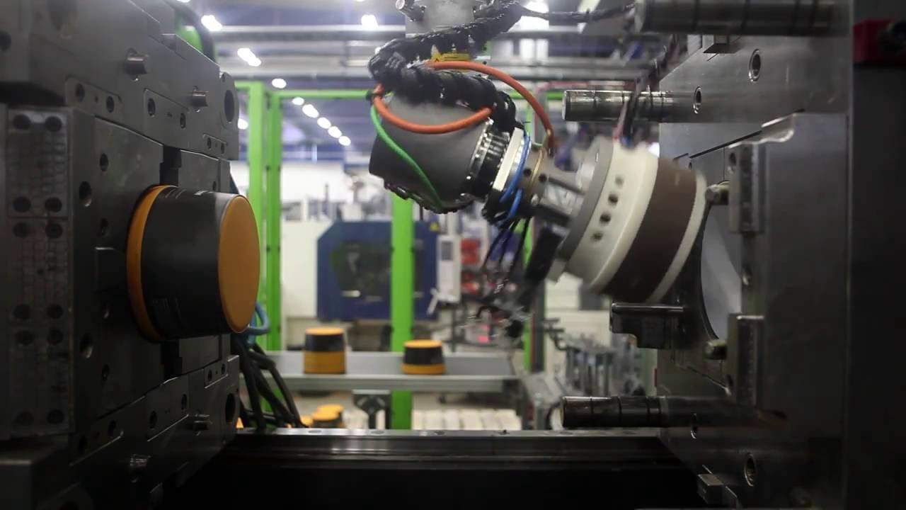 Tillverkning av Swedsnus burkar