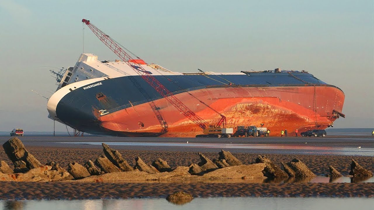 Como são desmontados os navios milionários! Desmontagem de navi