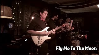 Ödül & Funk Alaturka - Fly Me To The Moon & Bir Sevgi İstiyorum ( Live Performance ) Resimi