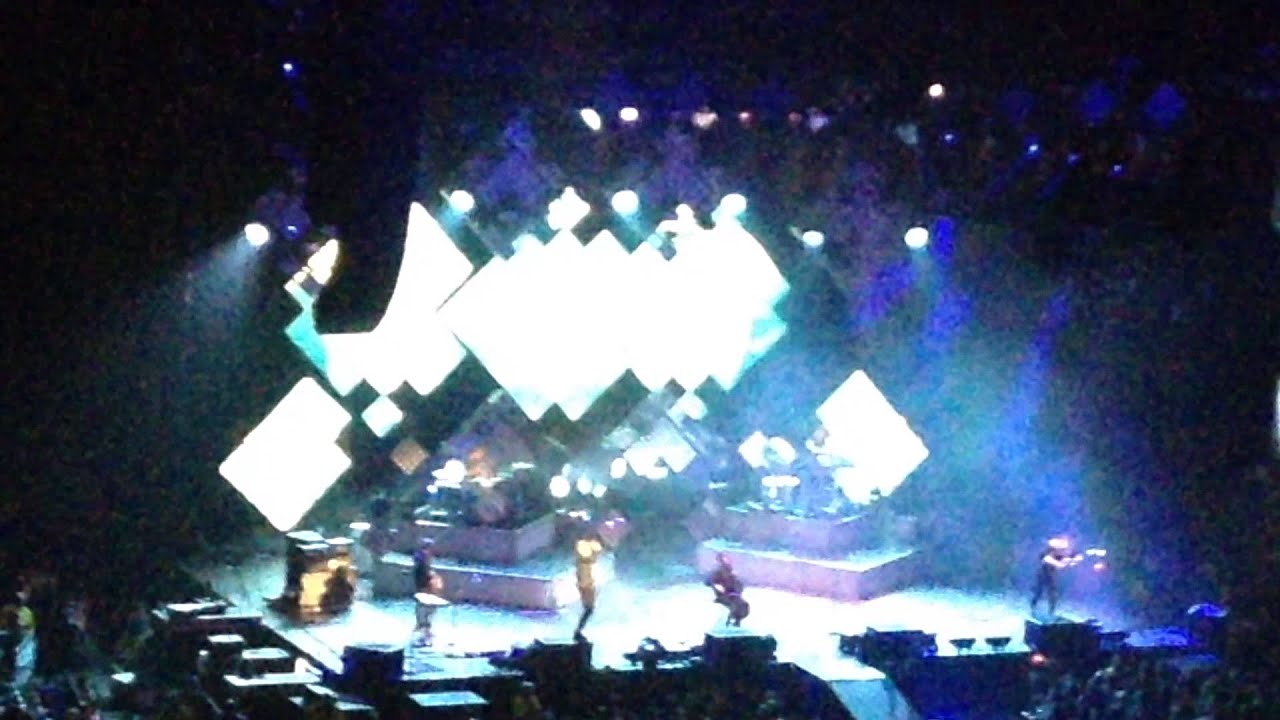 OneRepublic: Live @ Air Canada Centre - Secrets (04/25/15)